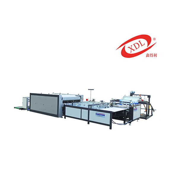 Woven bag cutting, sewing and printing integrated machine Woven bag cutting, sewing and printing integrated machine